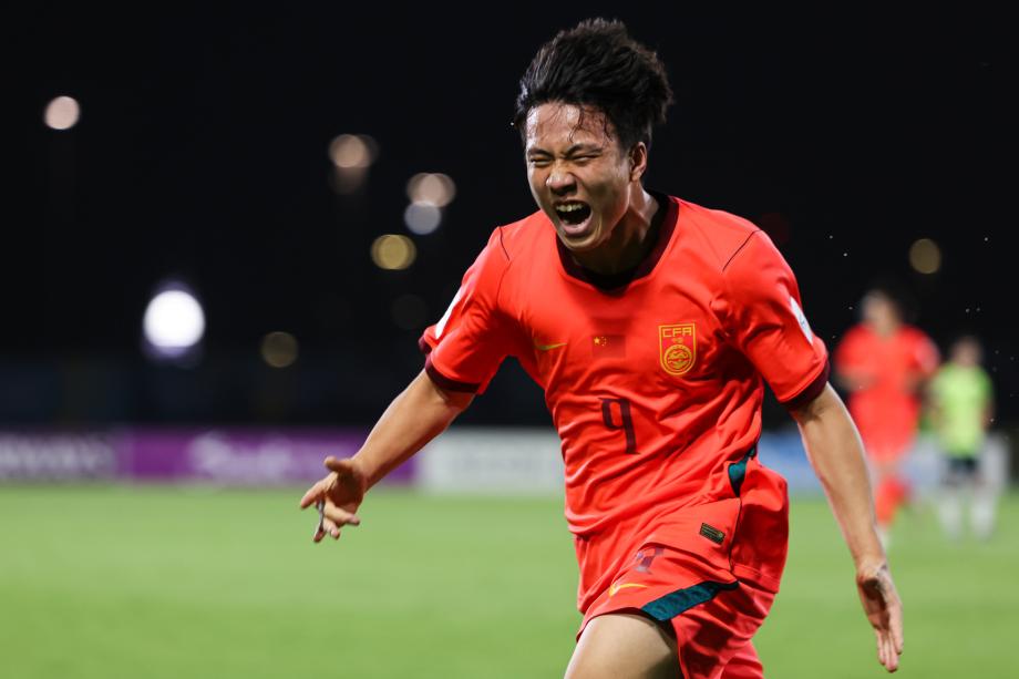 [图]帅惟浩谢晋建功 U17国足2-0澳大利亚晋级决赛